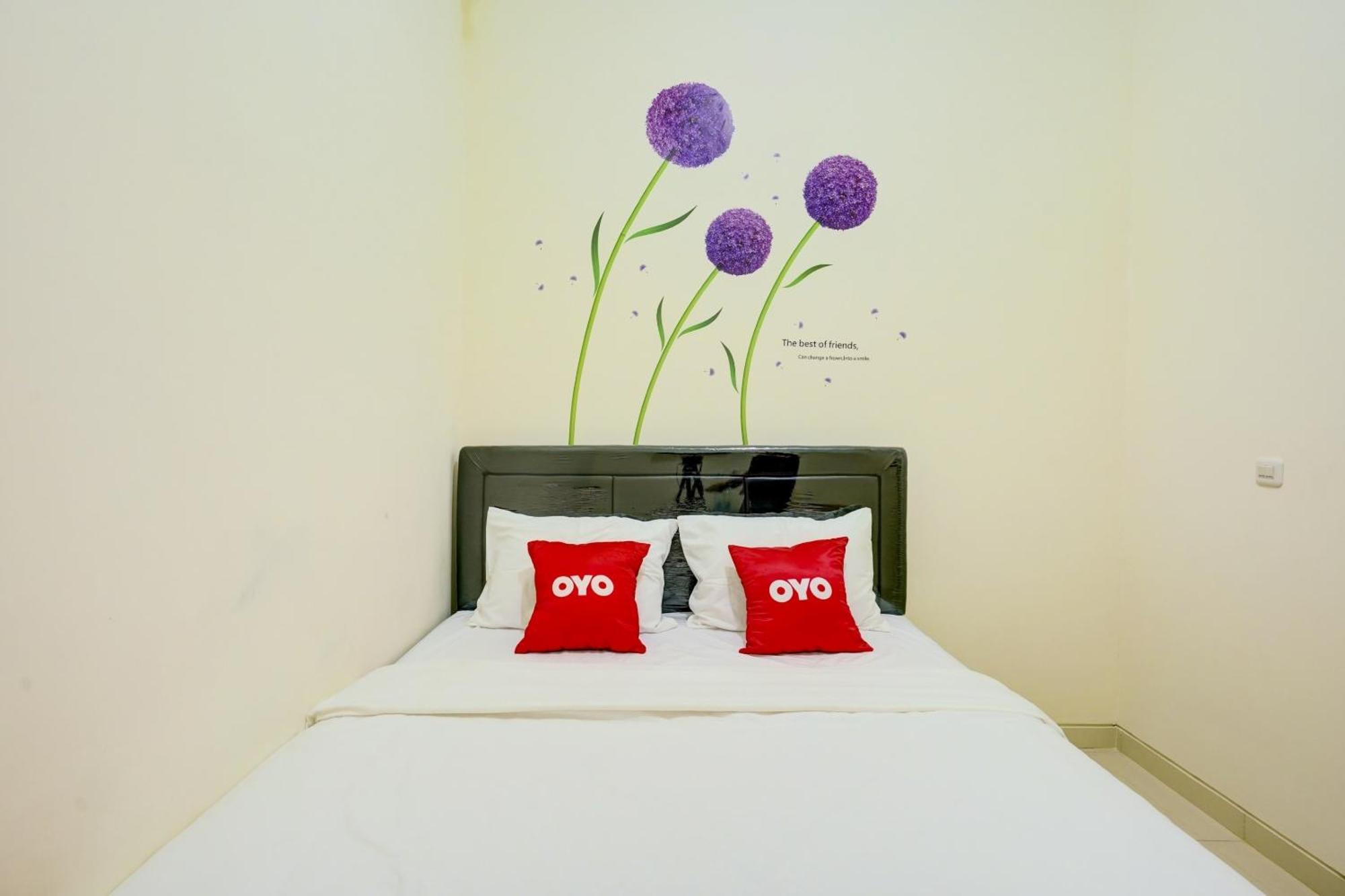 Oyo 90173 Innapp Tenggilis Family Residence Surabaya Exterior foto